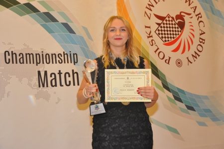 Mistrzyni Świata Kobiet; zdobywczyni Pucharu Świata